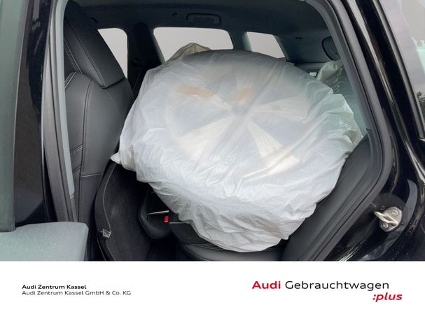 Audi Q4 45 quattro e-tron 195 kW image number 16