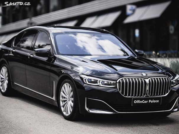 BMW 750i xDrive 390 kW image number 1