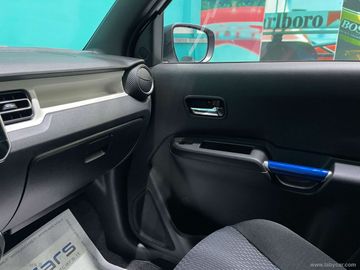 Car image 37