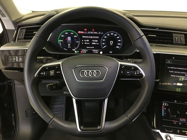 Audi e-tron 50 quattro S-line 230 kW image number 22