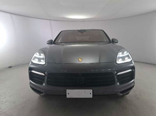 Porsche Cayenne Coupe E-Hybrid 250 kW image number 2