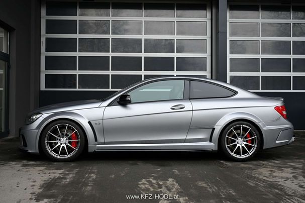 Mercedes-Benz C 63 AMG C Black Series 380 kW image number 7