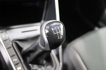 Car image 31