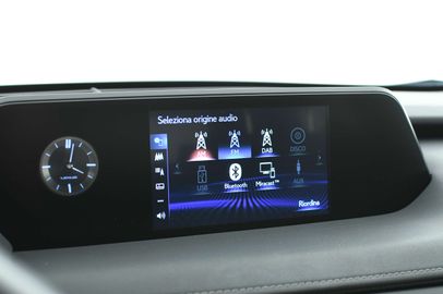 Car image 21