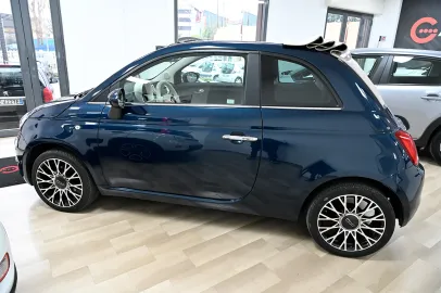 Car image 4