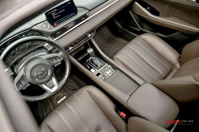 Car image 37