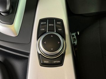 Car image 37