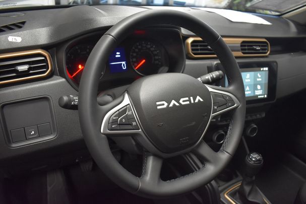 Dacia Duster dCi 115 4WD 84 kW image number 13