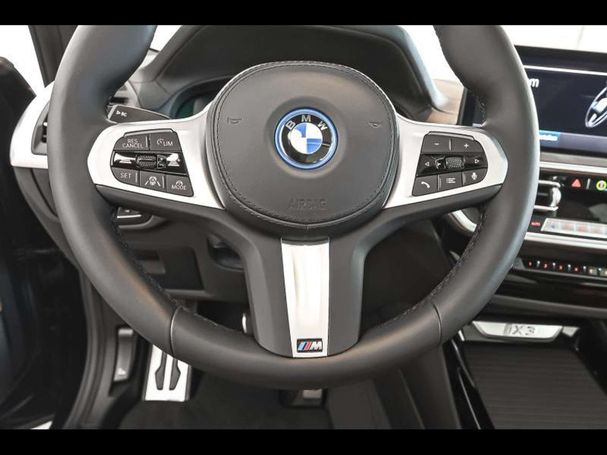 BMW iX3 M Sport 210 kW image number 8