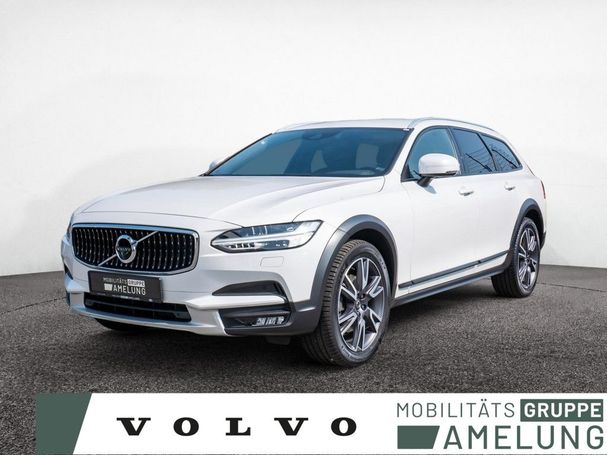 Volvo V90 Cross Country D4 Pro AWD 140 kW image number 1