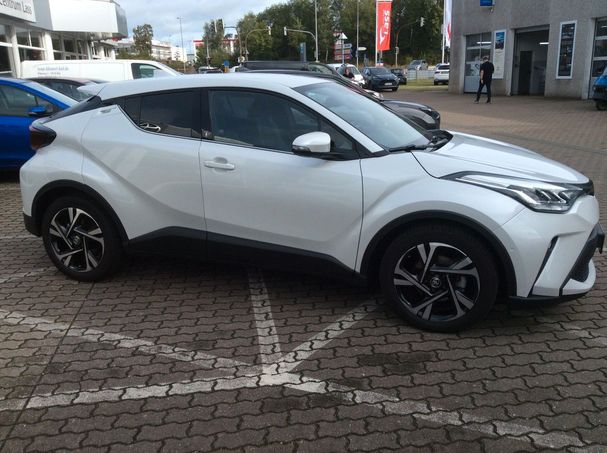 Toyota C-HR 2.0 Hybrid 135 kW image number 3