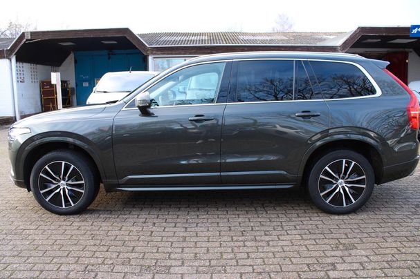 Volvo XC90 AWD Momentum 173 kW image number 9