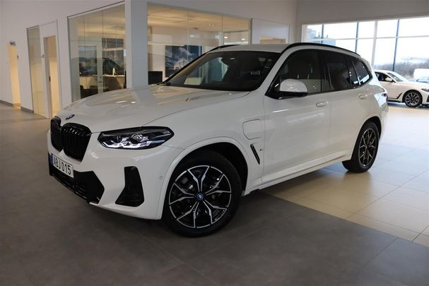 BMW X3 xDrive30e 215 kW image number 3