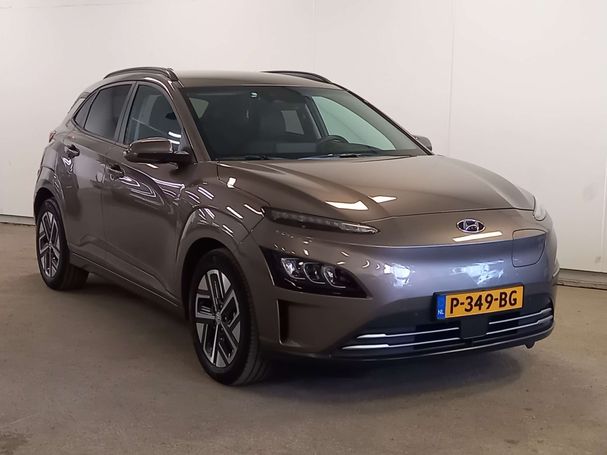 Hyundai Kona 64 kWh 150 kW image number 30