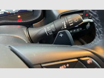 Car image 46
