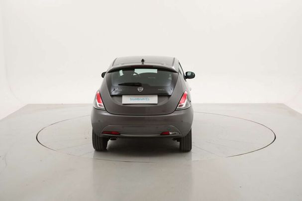 Lancia Ypsilon 51 kW image number 5