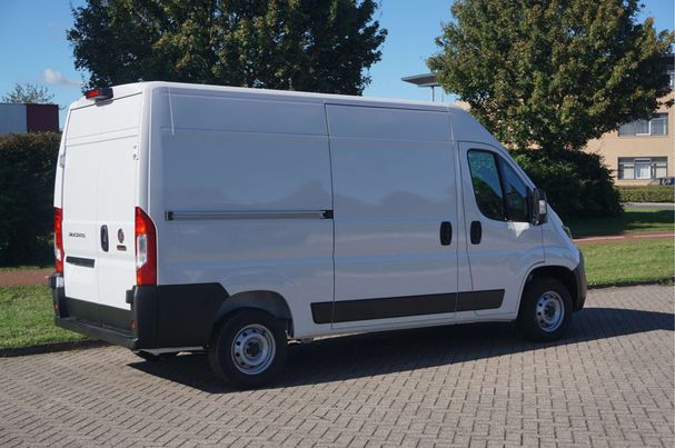 Fiat Ducato 35 L2H2 140 103 kW image number 3