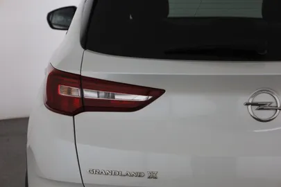 Car image 29