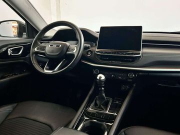 Car image 21