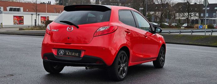 Car image 5