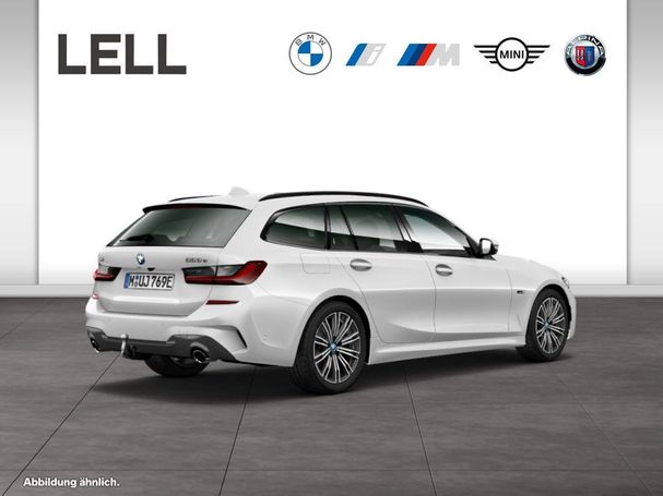 BMW 330 e Touring M Sport xDrive 215 kW image number 2