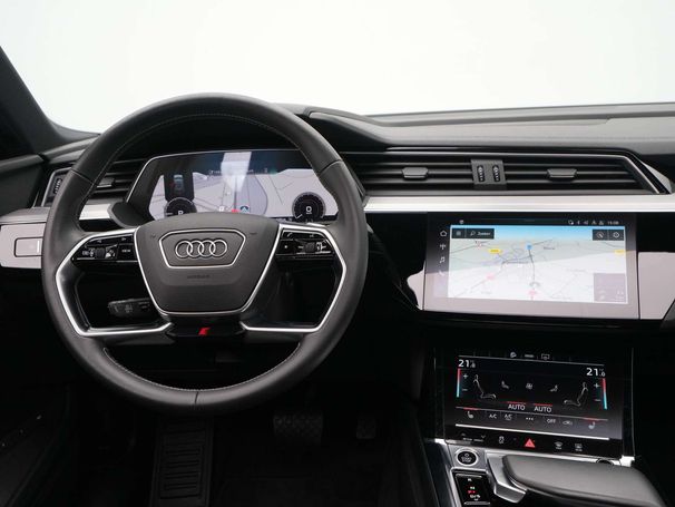 Audi e-tron 55 quattro S-line Sportback 300 kW image number 18