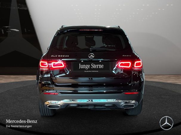 Mercedes-Benz GLC 300 de 225 kW image number 7