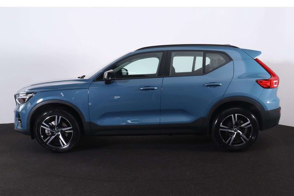 Volvo XC40 B3 Plus Dark 120 kW image number 5