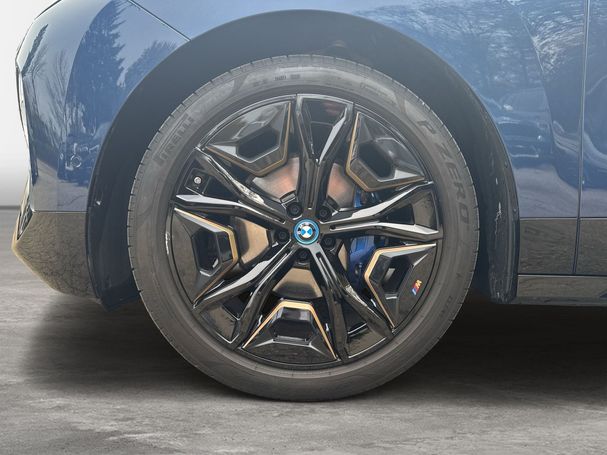 BMW iX xDrive50 385 kW image number 17