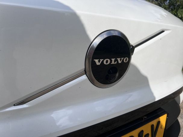 Volvo EX30 69 kWh 200 kW image number 14