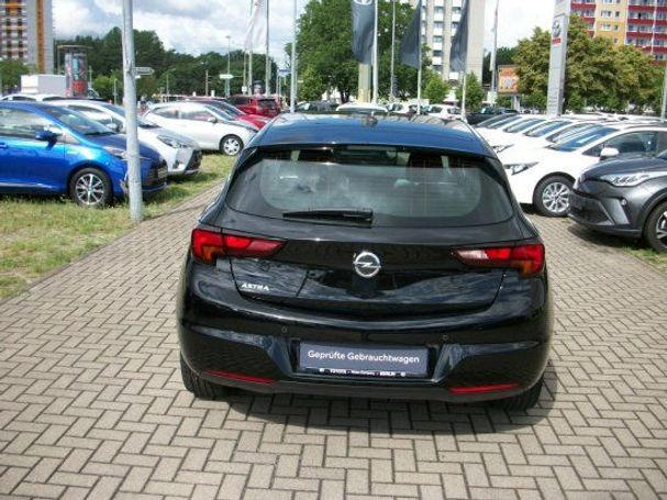 Opel Astra 107 kW image number 1