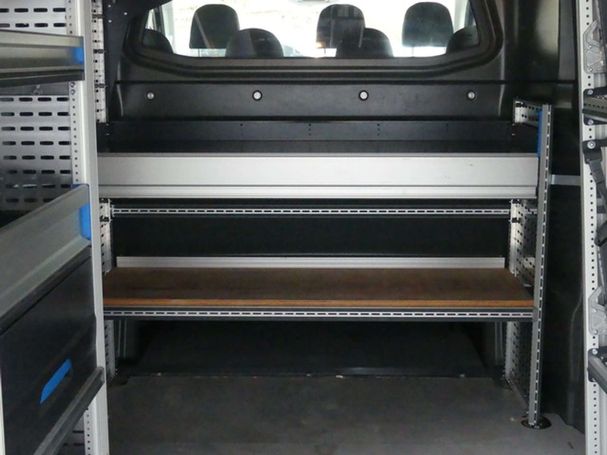 Volkswagen Crafter 35 plus Plus 103 kW image number 12