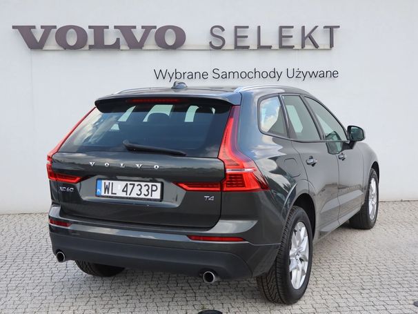 Volvo XC60 T4 Momentum 140 kW image number 3