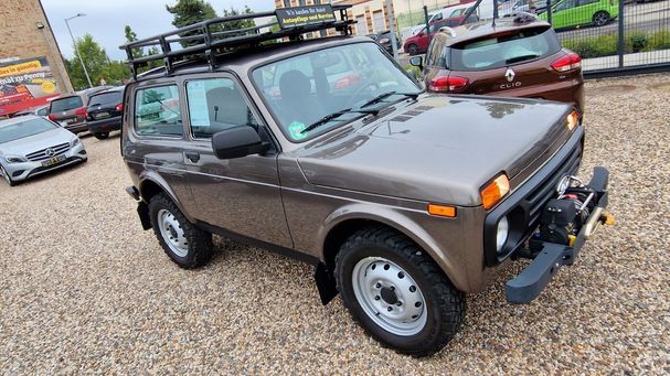 Lada Niva 4x4 61 kW image number 16