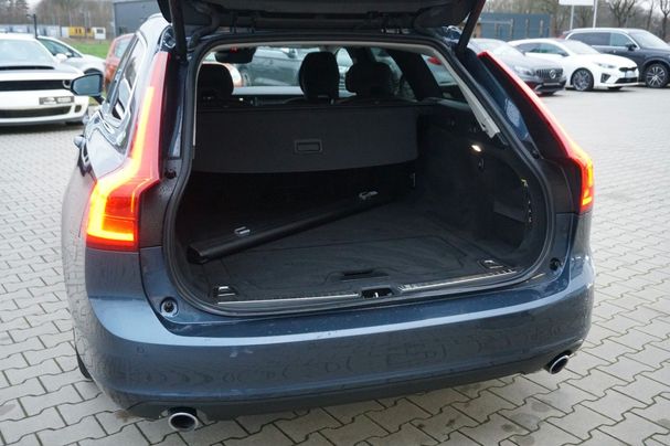 Volvo V90 D4 Momentum 140 kW image number 8