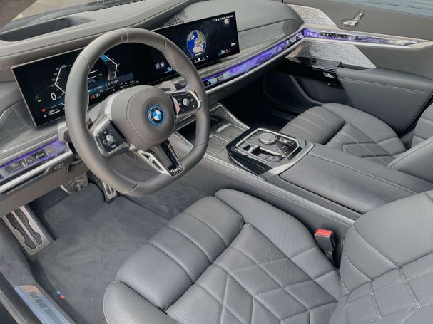 BMW 750e xDrive M Sport 360 kW image number 15