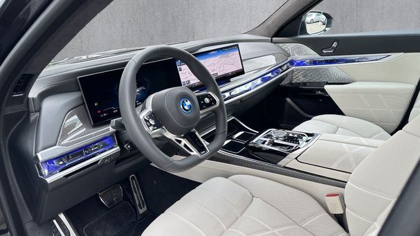 BMW i7 xDrive60 M Sport 400 kW image number 14