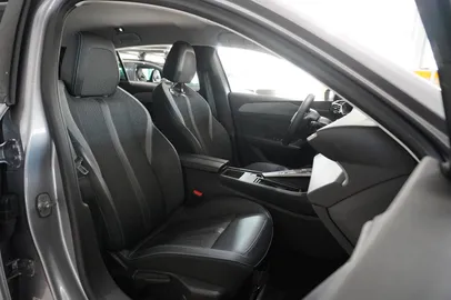 Car image 42