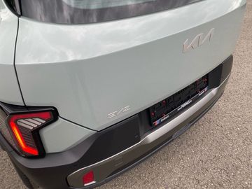 Car image 31
