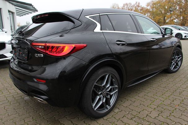 Infiniti Q30 AWD Sport Tech 155 kW image number 4