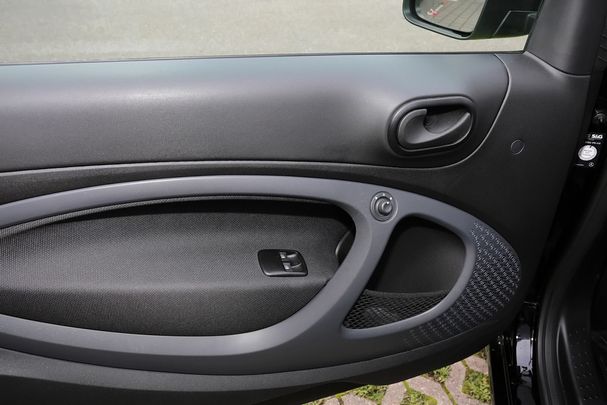 Smart ForTwo EQ 60 kW image number 9