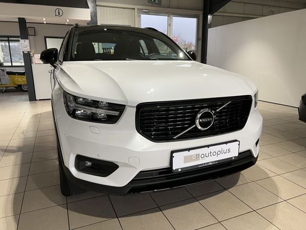 Volvo XC40 R Recharge T4 Design 155 kW image number 4