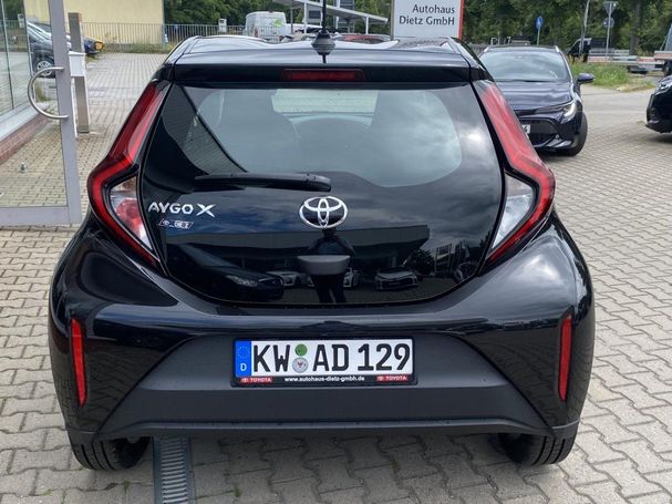 Toyota Aygo X 1.0 53 kW image number 5