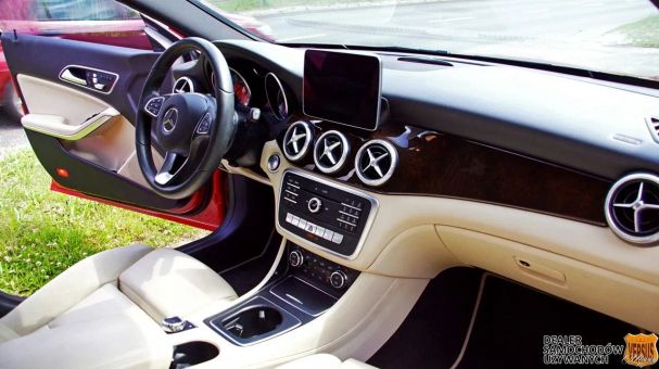 Mercedes-Benz CLA 250 155 kW image number 15