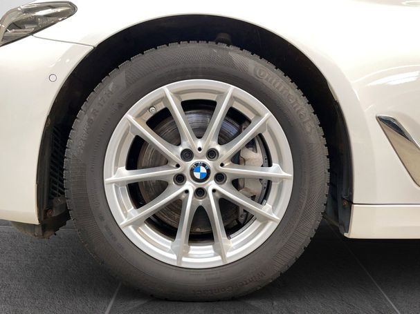 BMW 530d Touring xDrive 210 kW image number 34