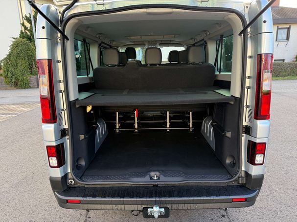 Renault Trafic Passenger dCi 110 kW image number 7