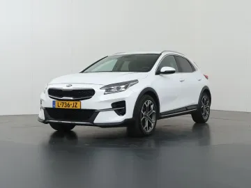 Car image 35