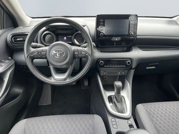 Car image 11