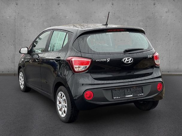 Hyundai i10 1.0 Trend 49 kW image number 3