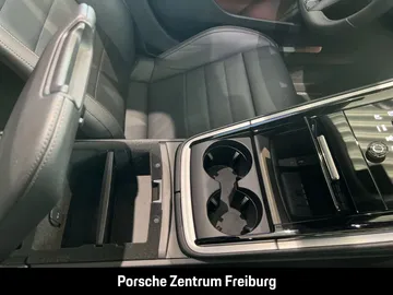 Car image 35